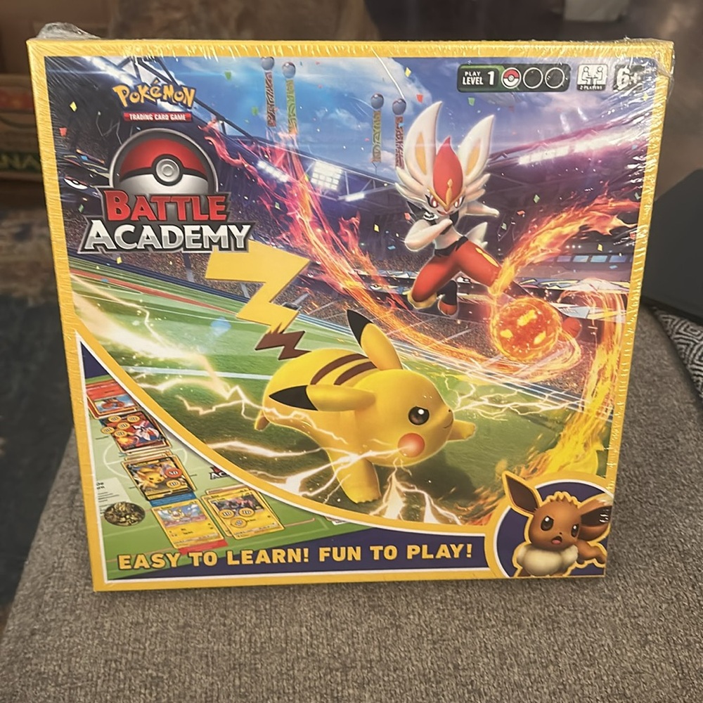 Sealed NIB Pokemon Battle Academy Board Game 2022 Trading Card Game